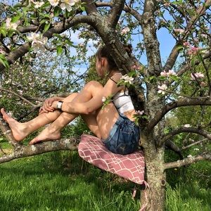 Meet your Posher, Ieva